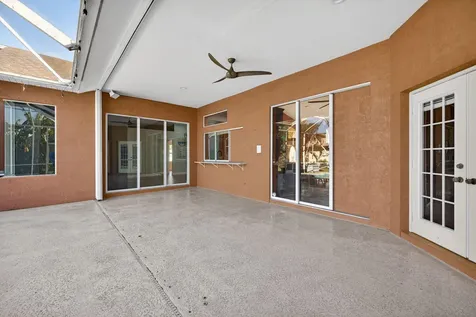539 Se Nome Drive Port Saint Lucie FL 34984