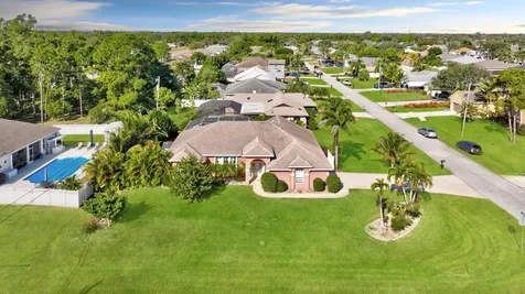 539 Se Nome Drive Port Saint Lucie FL 34984