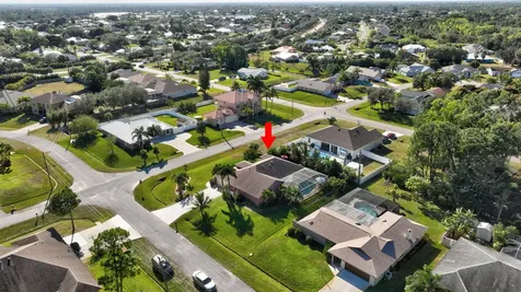 539 Se Nome Drive Port Saint Lucie FL 34984