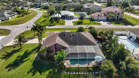 539 Se Nome Drive Port Saint Lucie FL 34984