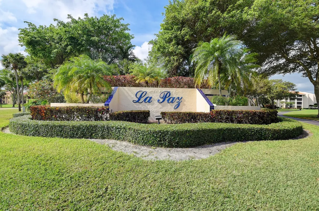 7484 La Paz Boulevard Boca Raton FL 33433
