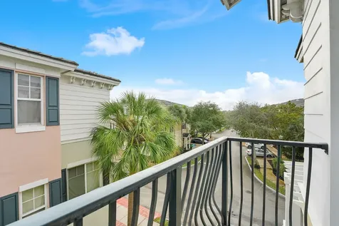 560 NW 39th Circle Boca Raton FL 33431