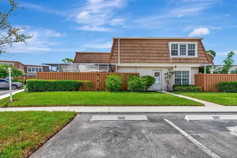 11571 Winchester Drive Palm Beach Gardens FL 33410