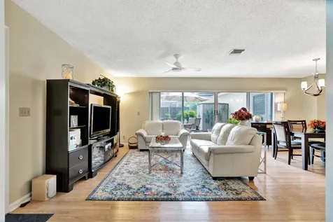 11571 Winchester Drive Palm Beach Gardens FL 33410