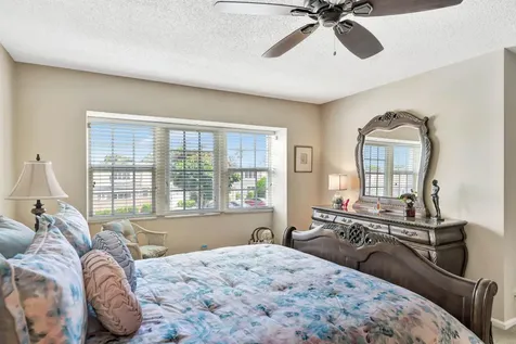 11571 Winchester Drive Palm Beach Gardens FL 33410