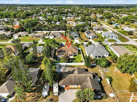 1121 SW Ivanhoe Street Port Saint Lucie FL 34983