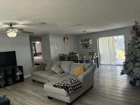 2434 Se Sidonia Street Port Saint Lucie FL 34952