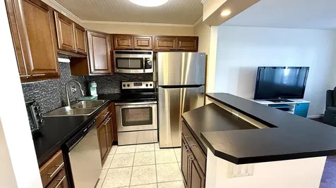 8 Ventnor A Deerfield Beach FL 33442
