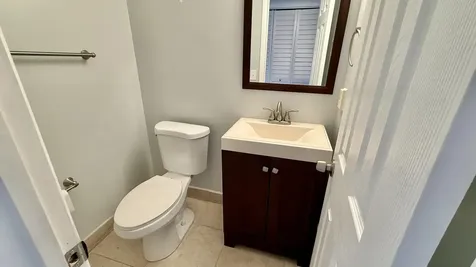 8 Ventnor A Deerfield Beach FL 33442
