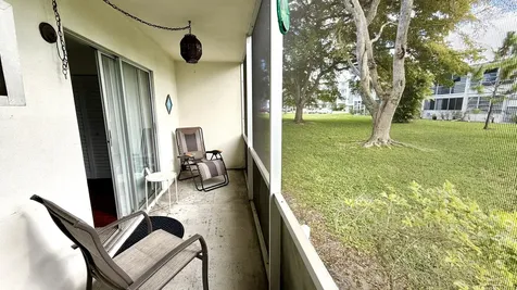 8 Ventnor A Deerfield Beach FL 33442
