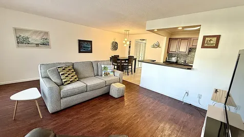 8 Ventnor A Deerfield Beach FL 33442