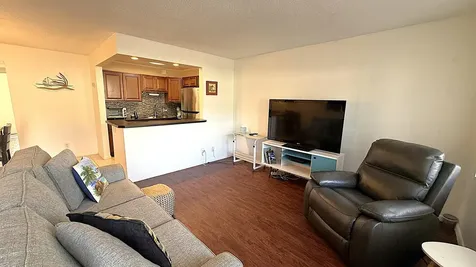 8 Ventnor A Deerfield Beach FL 33442