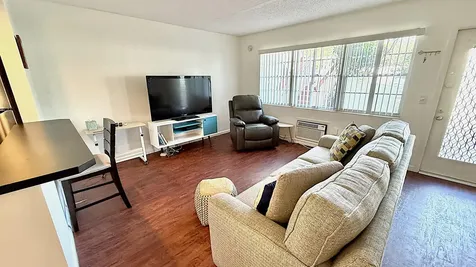 8 Ventnor A Deerfield Beach FL 33442
