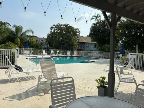 5048 Heatherhill Lane Boca Raton FL 33486