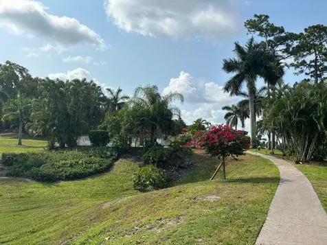 5048 Heatherhill Lane Boca Raton FL 33486