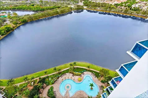 2641 N Flamingo Road Sunrise FL 33323