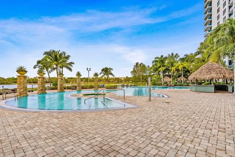 2641 N Flamingo Road Sunrise FL 33323