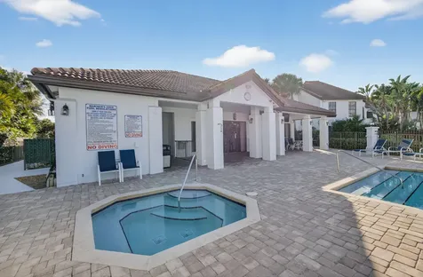 2320 Treasure Isle Drive Palm Beach Gardens FL 33410