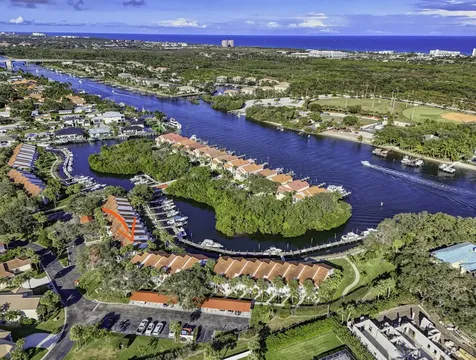 2320 Treasure Isle Drive Palm Beach Gardens FL 33410
