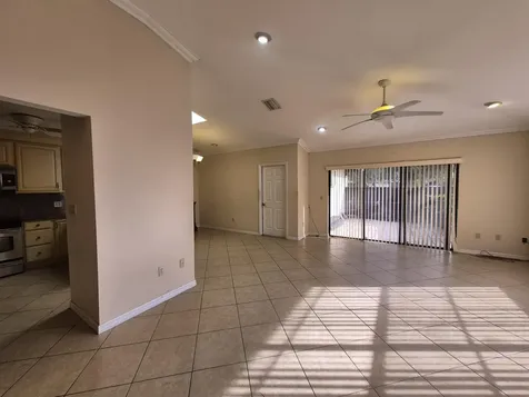 1459 Captains Walk Fort Pierce FL 34950