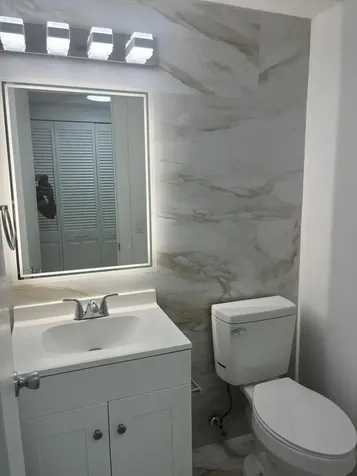 116 Salisbury West Palm Beach FL 33417