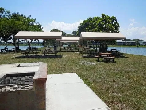 116 Salisbury West Palm Beach FL 33417