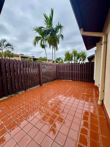 615 Sea Pine Way Greenacres FL 33415
