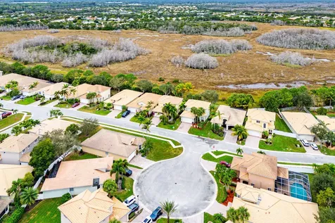 2425 Curley Cut West Palm Beach FL 33411