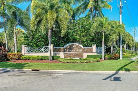 2425 Curley Cut West Palm Beach FL 33411