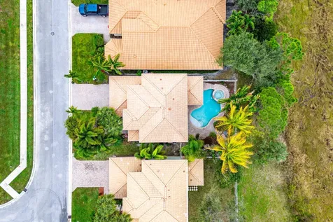 2425 Curley Cut West Palm Beach FL 33411