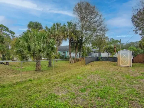 632 Benedictine Terrace Sebastian FL 32958