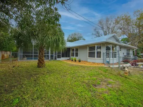 632 Benedictine Terrace Sebastian FL 32958