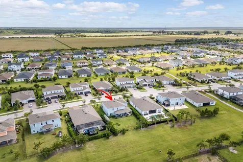 1191 Bushel Creek Crossing Crossing Loxahatchee FL 33470