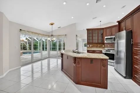10194 Canoe Brook Circle Boca Raton FL 33498