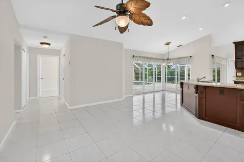10194 Canoe Brook Circle Boca Raton FL 33498