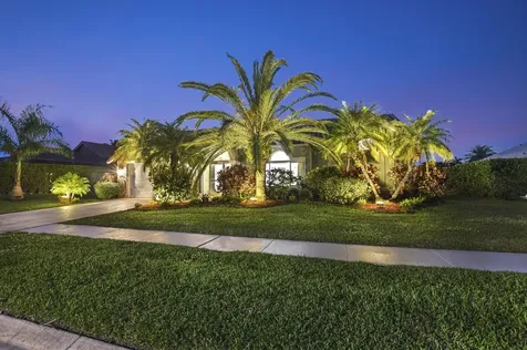 10194 Canoe Brook Circle Boca Raton FL 33498