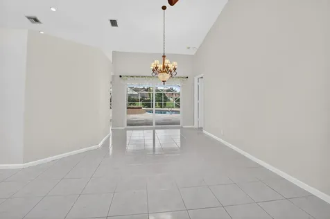 10194 Canoe Brook Circle Boca Raton FL 33498