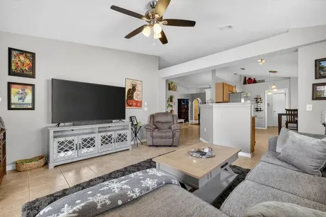 6141 Nw Wild Cotton Way Port Saint Lucie FL 34986