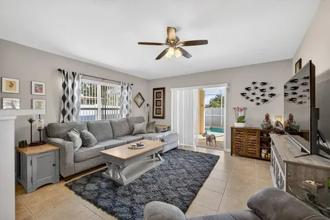 6141 Nw Wild Cotton Way Port Saint Lucie FL 34986