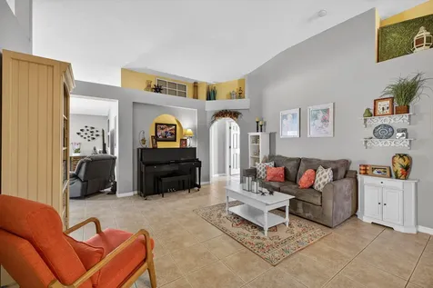 6141 Nw Wild Cotton Way Port Saint Lucie FL 34986