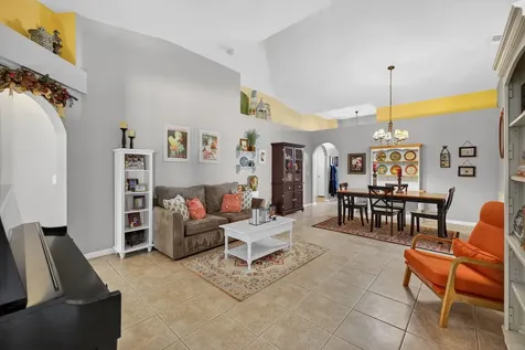 6141 Nw Wild Cotton Way Port Saint Lucie FL 34986