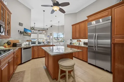 868 Sw Piedmont Court Port Saint Lucie FL 34986