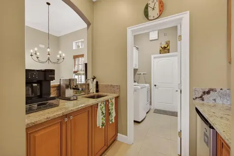868 Sw Piedmont Court Port Saint Lucie FL 34986