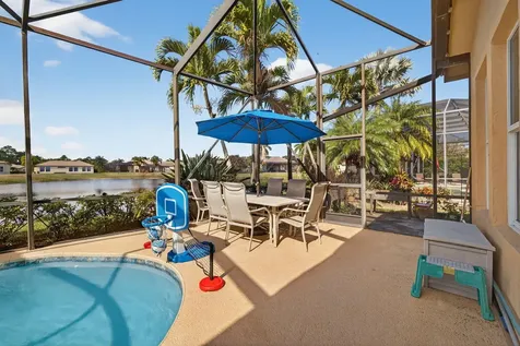 868 Sw Piedmont Court Port Saint Lucie FL 34986