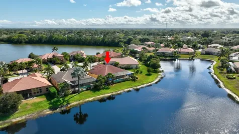868 Sw Piedmont Court Port Saint Lucie FL 34986