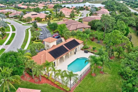 868 Sw Piedmont Court Port Saint Lucie FL 34986