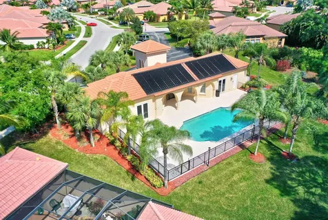 868 Sw Piedmont Court Port Saint Lucie FL 34986
