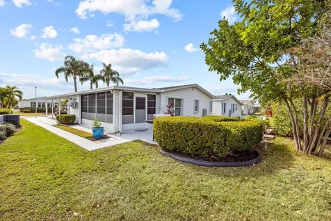 3720 Pebble Beach Port Saint Lucie FL 34952