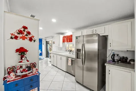 3720 Pebble Beach Port Saint Lucie FL 34952
