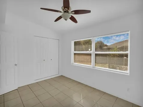 703 5th Place Vero Beach FL 32962